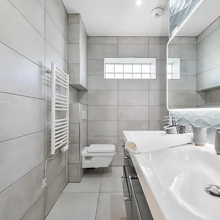 L'harmonie - 8p - 4bdr - 3br - Jardin & Parking * Cachan