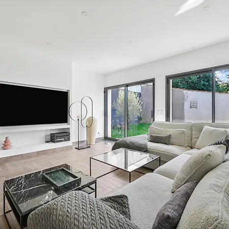 L'harmonie - 8p - 4bdr - 3br - Jardin & Parking * Cachan
